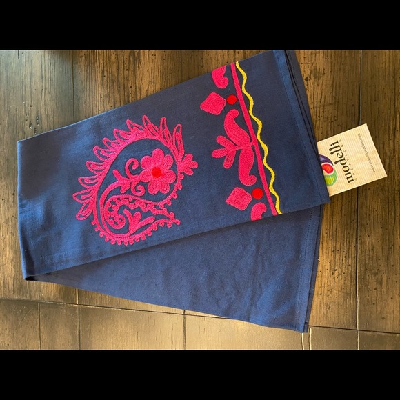 Rabari Hand Towel handcrafted in India - Picture 2 of 4